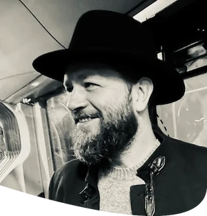 profil Alexandru Grivei povestitor digital și new tech